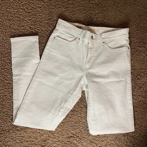 NWT - Levi 311 Shaping Skinny Jean